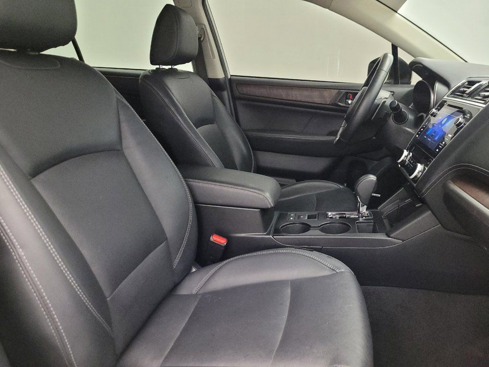 Used 2019 Subaru Outback 3.6R Limited w/ Popular Package #2 AWD/4WD image 21