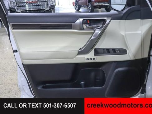 Used 2023 Lexus GX 460 Premium w/ Premium Plus Package AWD/4WD image 37