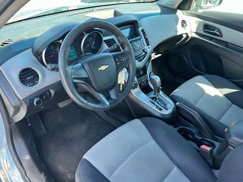 Used 2012 Chevrolet Cruze LS w/ Connectivity Package image 19