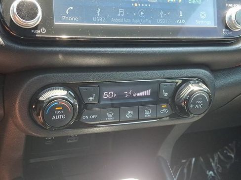 Used 2023 Nissan Kicks SR w/ SR Premium Package FWD image 16