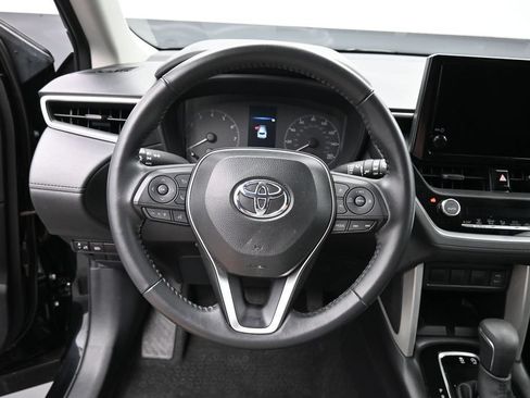 Certified 2024 Toyota Corolla Cross LE w/ Moonroof Package AWD/4WD image 14