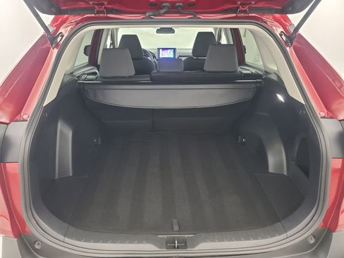 Used 2025 Toyota RAV4 XLE image 19
