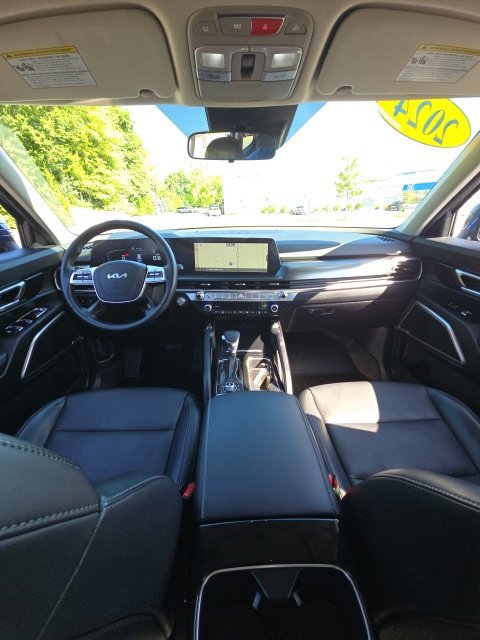 Used 2024 Kia Telluride S w/ S Sunroof Package AWD/4WD image 23