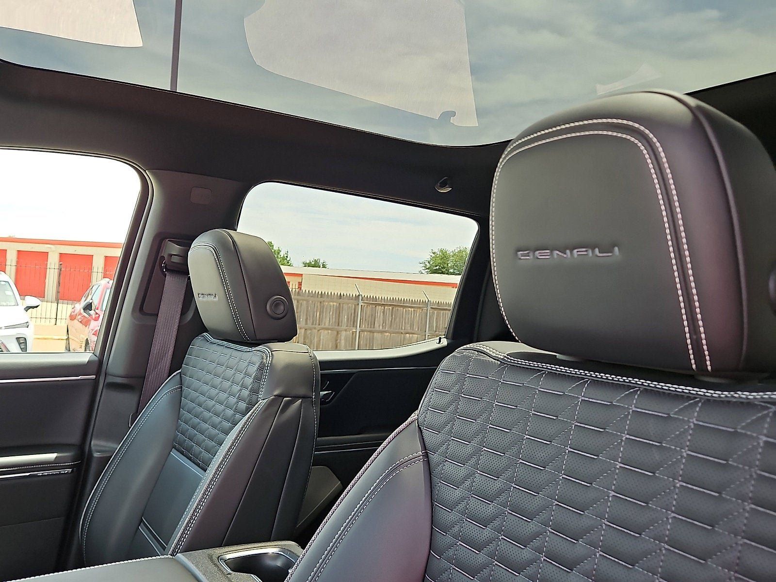 New 2025 GMC Sierra EV Denali AWD/4WD image 11