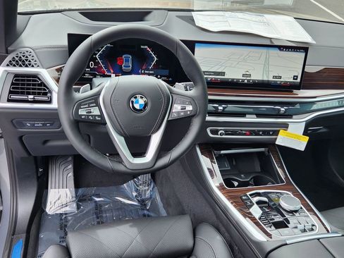 New 2026 BMW X5 xDrive40i AWD/4WD image 11