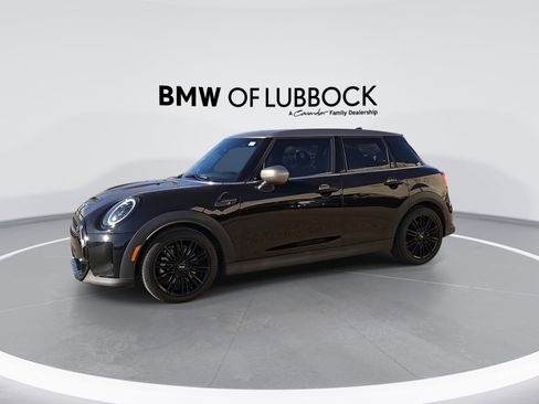 Used 2022 MINI Cooper S w/ Premium Package image 5