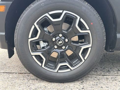 New 2025 Ford Bronco Sport Outer Banks AWD/4WD image 9