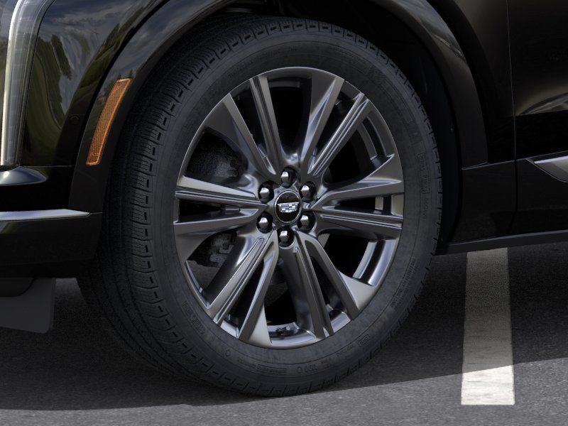 New 2027 Cadillac Optiq Premium Sport w/ LPO, Floor Liner Package AWD/4WD image 9