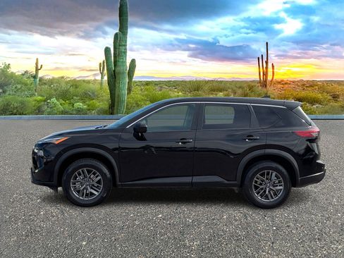 Certified 2024 Nissan Rogue S image 3