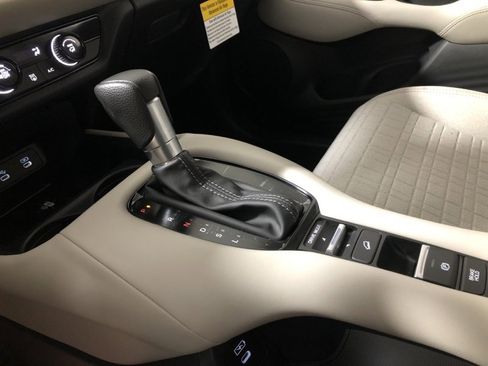 New 2026 Honda HR-V LX image 29