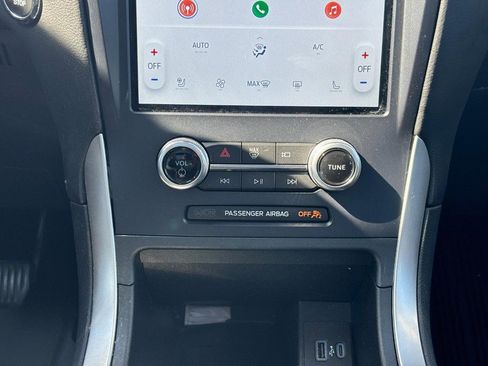 Used 2022 Ford Edge SEL w/ Convenience Package image 14