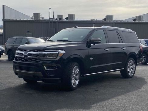 Certified 2023 Ford Expedition Max King Ranch image 8