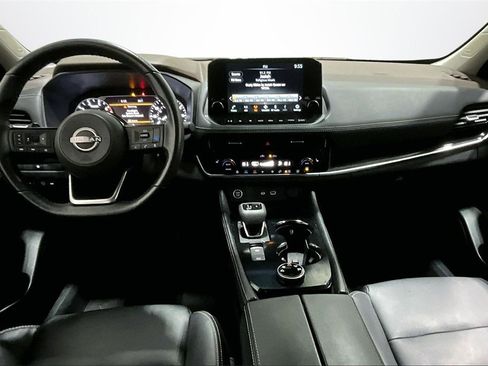 Used 2023 Nissan Rogue SL w/ SL Premium Package image 7