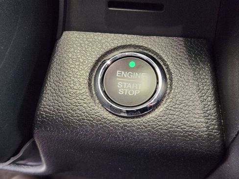 Used 2021 Ford Expedition Limited image 23