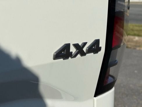 New 2026 Nissan Frontier SV w/ Tow Package image 15