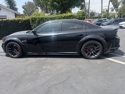 Used 2021 Dodge Charger Scat Pack RWD image 2