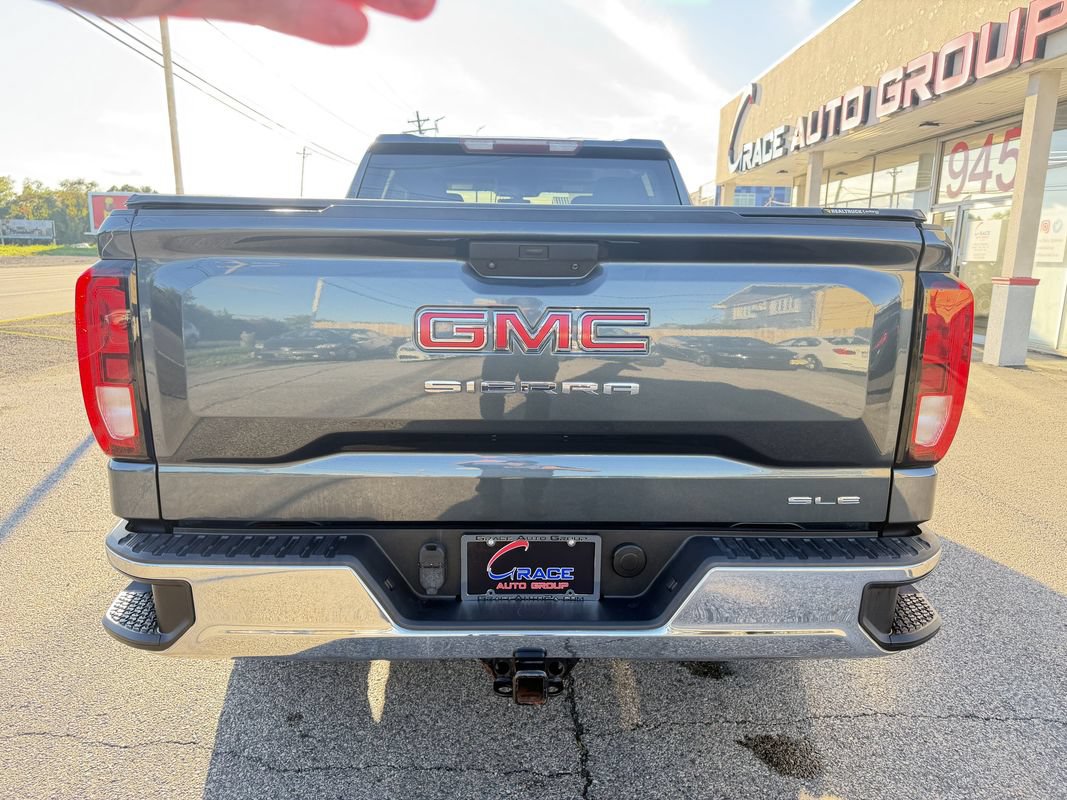 Used 2019 GMC Sierra 1500 SLE w/ SLE Value Package AWD/4WD image 37