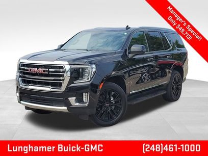 Used 2023 GMC Yukon SLT w/ SLT Premium Package