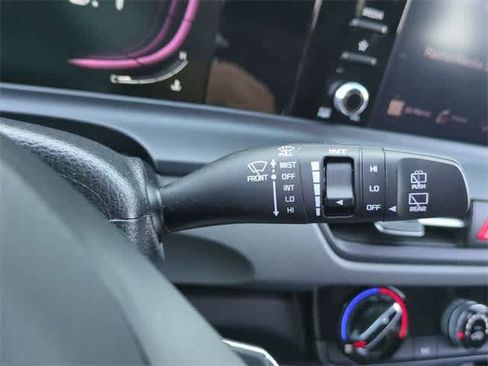 Used 2024 Kia Seltos LX image 26