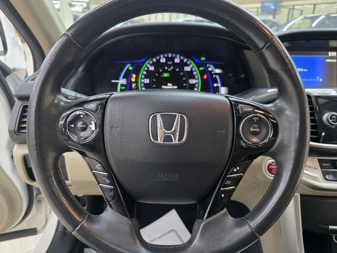 Used 2015 Honda Accord EX-L image 28