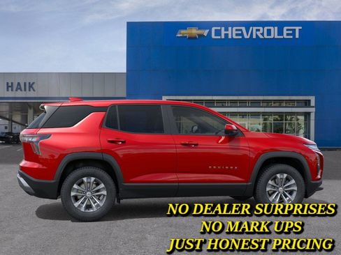 New 2026 Chevrolet Equinox LT w/ Safety and Technology Package FWD image 5