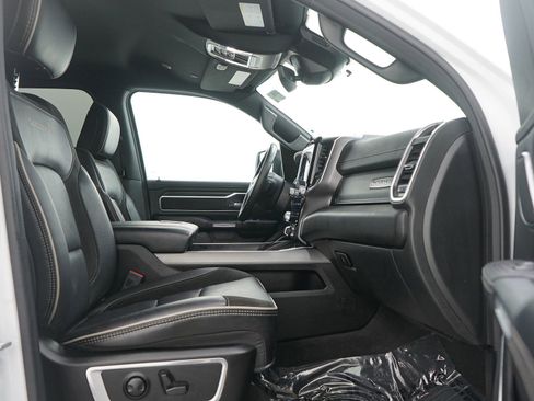 Used 2023 RAM 1500 Laramie image 11