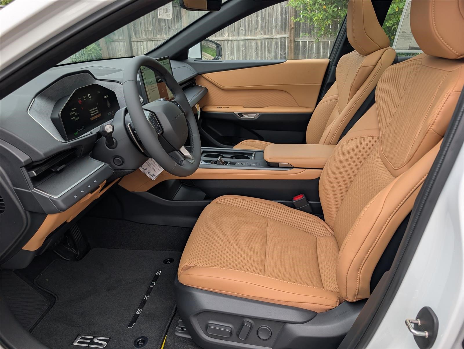 New 2026 Lexus ES 500e w/ Convenience Package AWD/4WD image 11