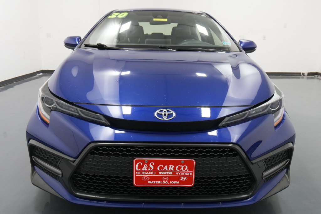 Used 2020 Toyota Corolla SE FWD image 2