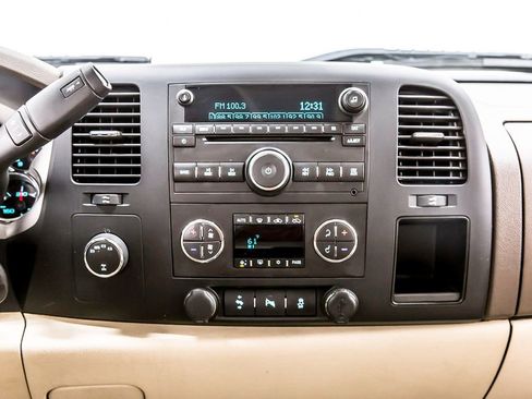Used 2013 Chevrolet Silverado 1500 LT w/ All-Star Edition AWD/4WD image 21