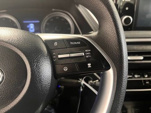 Used 2023 Hyundai Sonata SE w/ Cargo Package image 26