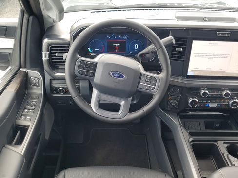 New 2026 Ford F250 Lariat w/ Chrome Package image 15