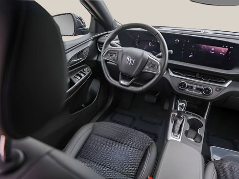 Used 2024 Buick Envista Preferred w/ Convenience I Package FWD image 28