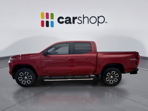 Used 2023 Chevrolet Colorado Z71 w/ Z71 Convenience Package 2 AWD/4WD image 2