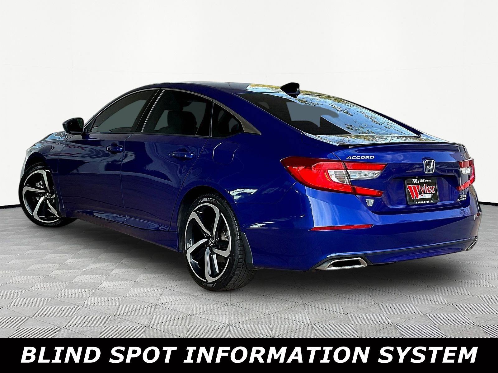 Used 2021 Honda Accord Sport image 4