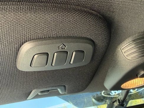 Used 2019 Ford Mustang GT Premium image 24