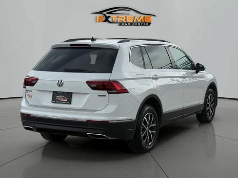 Used 2020 Volkswagen Tiguan SE w/ Panoramic Sunroof Package AWD/4WD image 6