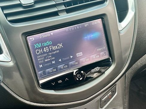 Used 2016 Chevrolet Trax LTZ image 15