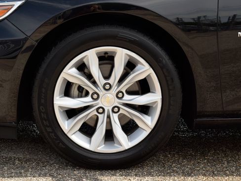 Used 2023 Chevrolet Malibu LT FWD image 25