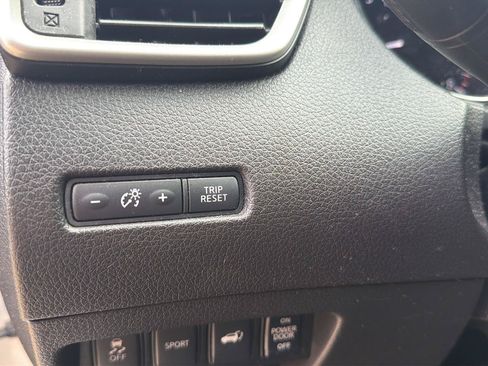 Used 2016 Nissan Rogue SV w/ SV Premium Package FWD image 10