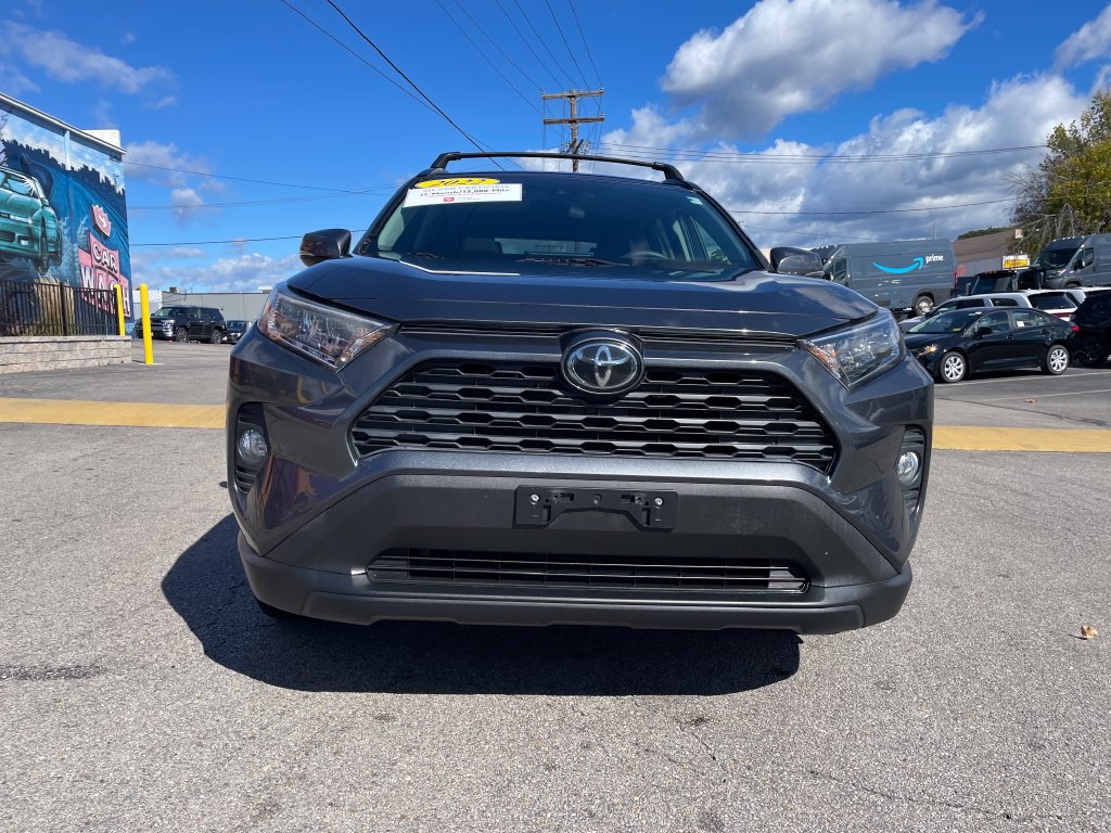 Certified 2020 Toyota RAV4 XLE w/ Convenience Package AWD/4WD image 8