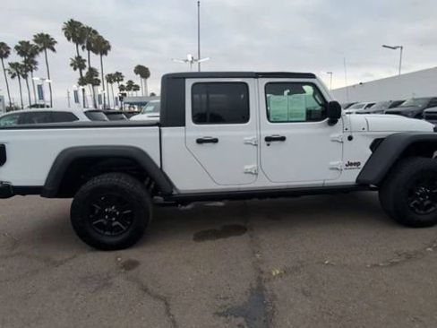 Used 2021 Jeep Gladiator Mojave AWD/4WD image 9