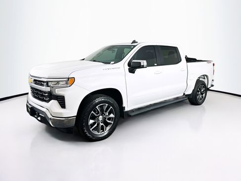 Used 2023 Chevrolet Silverado 1500 LT image 3