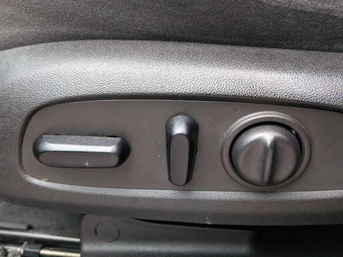 Used 2019 Chevrolet Traverse LT w/ LPO, Floor Liner Package image 17