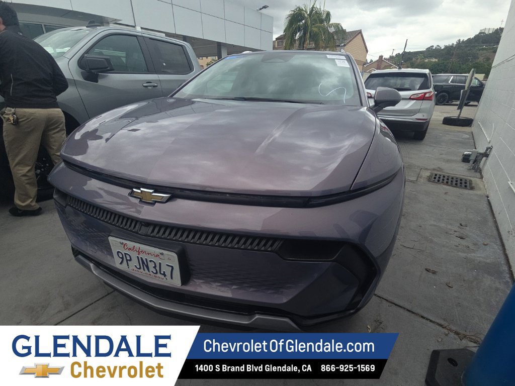 Used 2024 Chevrolet Equinox EV LT FWD image 1