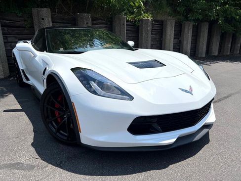 Used 2019 Chevrolet Corvette Grand Sport image 5