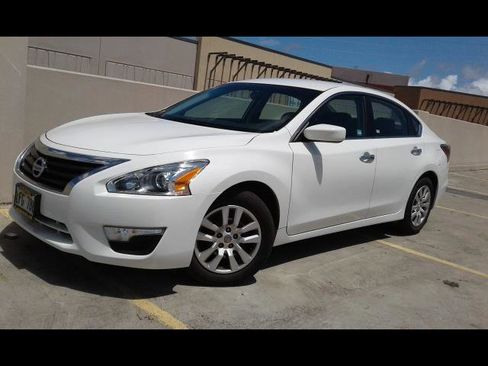 Used 2015 Nissan Altima 2.5 S w/ Power Driver Seat Package image 11