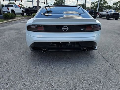 Used 2024 Nissan Z Performance w/ Floor Mat Package image 4