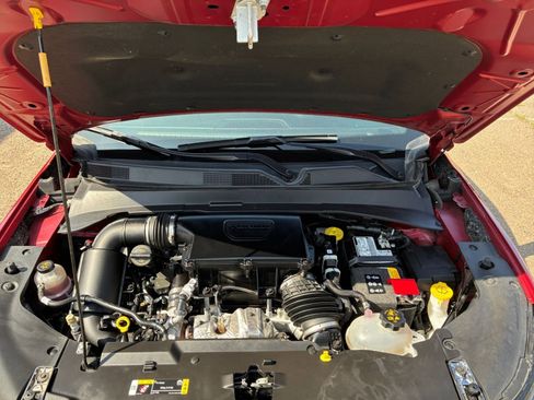 Used 2025 Jeep Compass Limited image 33