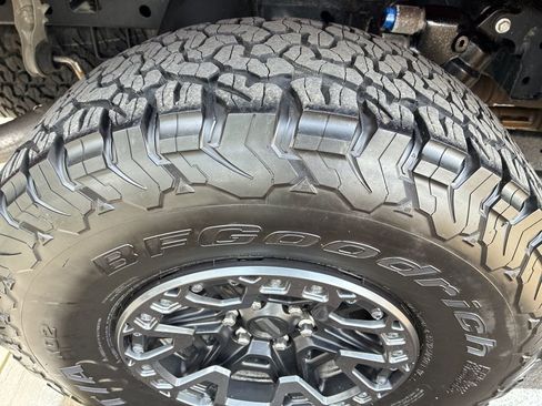 Used 2025 Ford F150 Raptor w/ Equipment Group 803A Raptor R image 14