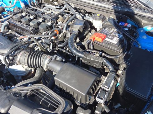 Certified 2022 Honda Civic Sport Touring image 24